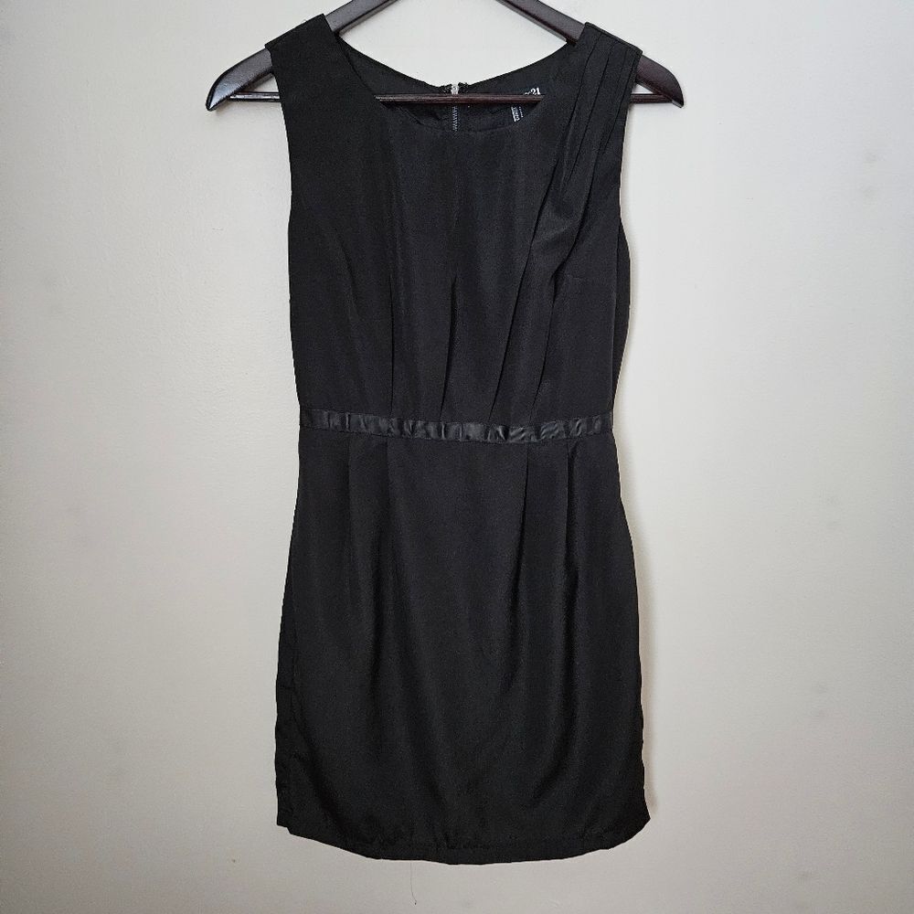 Forever 21 Dress Mini Little Black LBD Belted Sleeveless Cocktail Neutral - Picture 8 of 8
